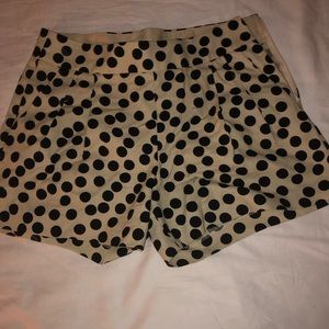 Size 4 J Crew cream with black polka dot shorts
